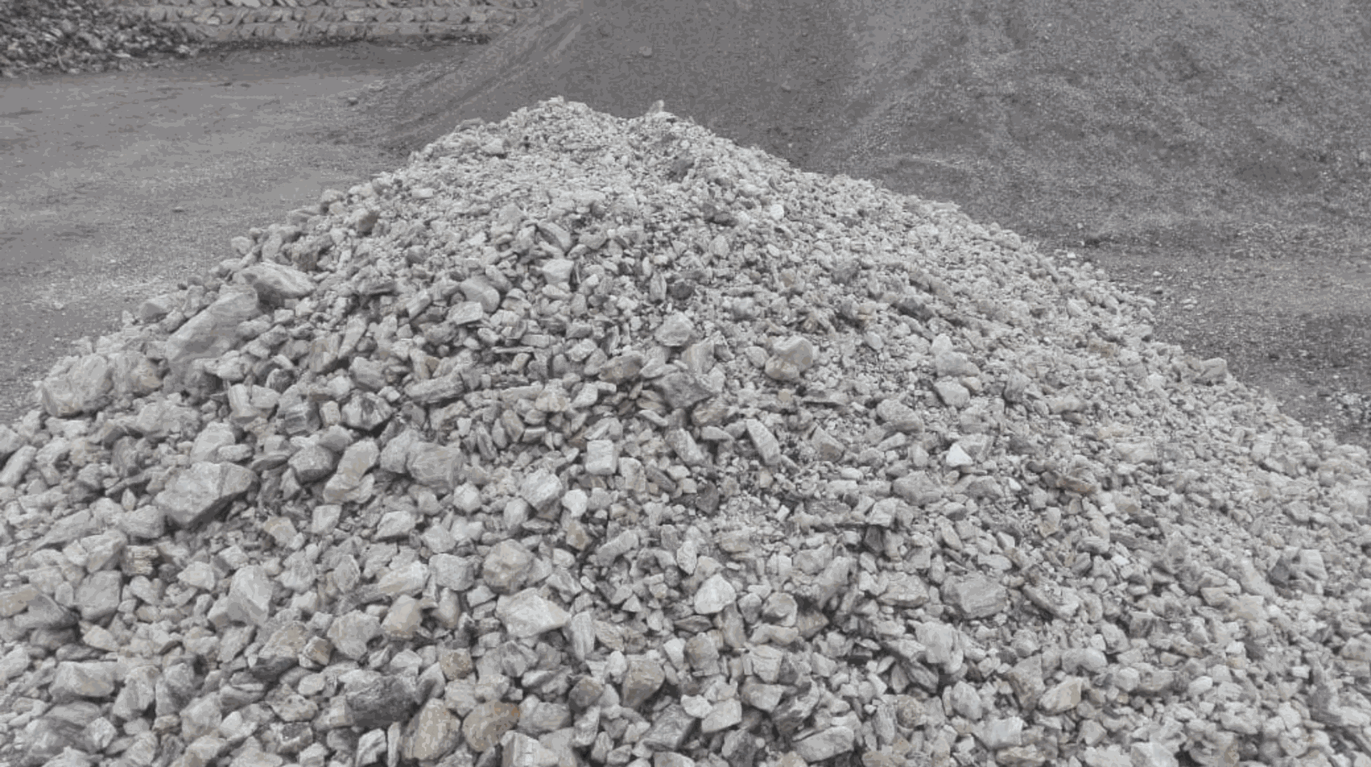 fluorite ore